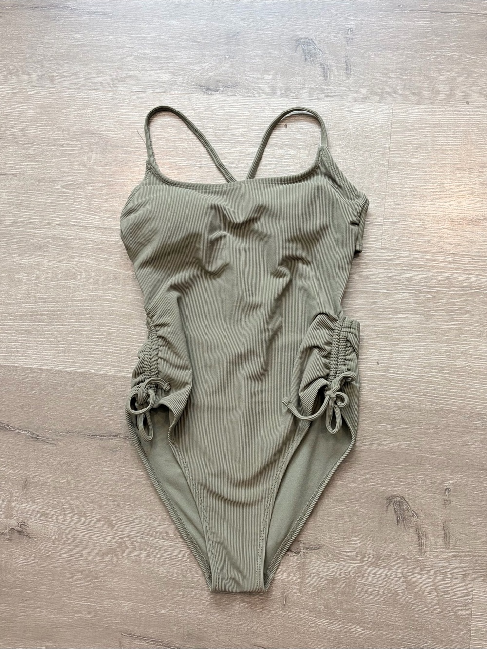 Xhilaration textured side-tie one-piece swimsuit ribbed cinched sides Sz M